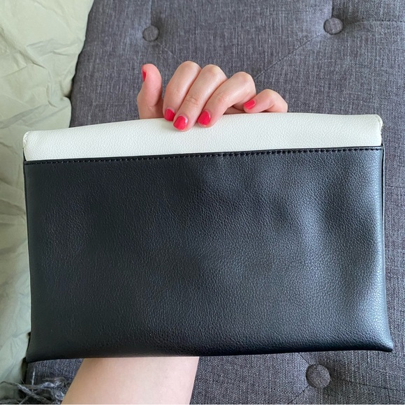 J Crew Leather Envelope Bag - Picture 4 of 6